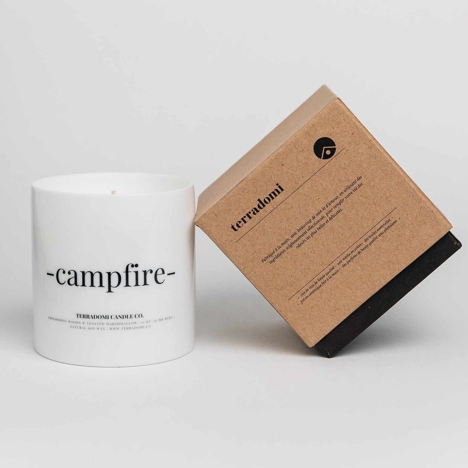 Terradomi campfire candle with marshmallow and woods scent