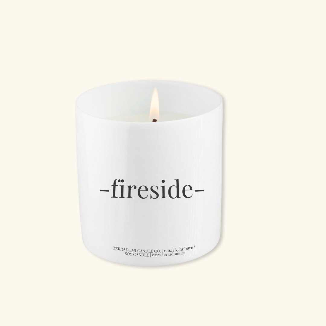 FIRESIDE | Mahogany Teakwood Candle