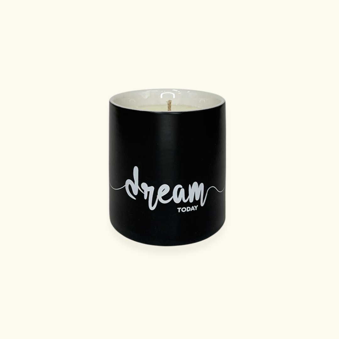 terradomi candle co-toronto- wild rose and moss scented soy candle