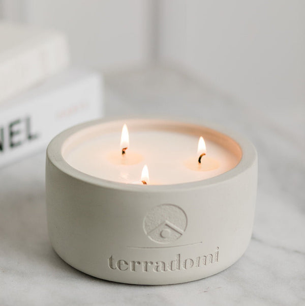 Eucalyptus and jasmine three wick candle made in Toronto