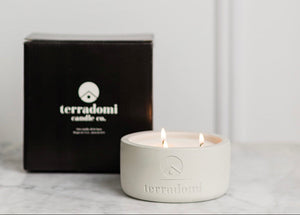 Mahogany Teakwood - Three Wick Candle